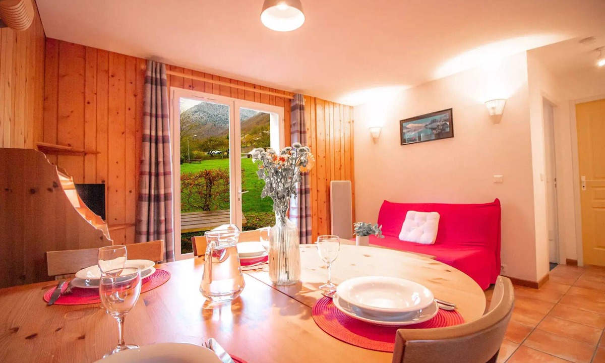 Bagneres-de-Bigorre Apartment | 1-Bedroom Apartment for 4 People with a Terrace