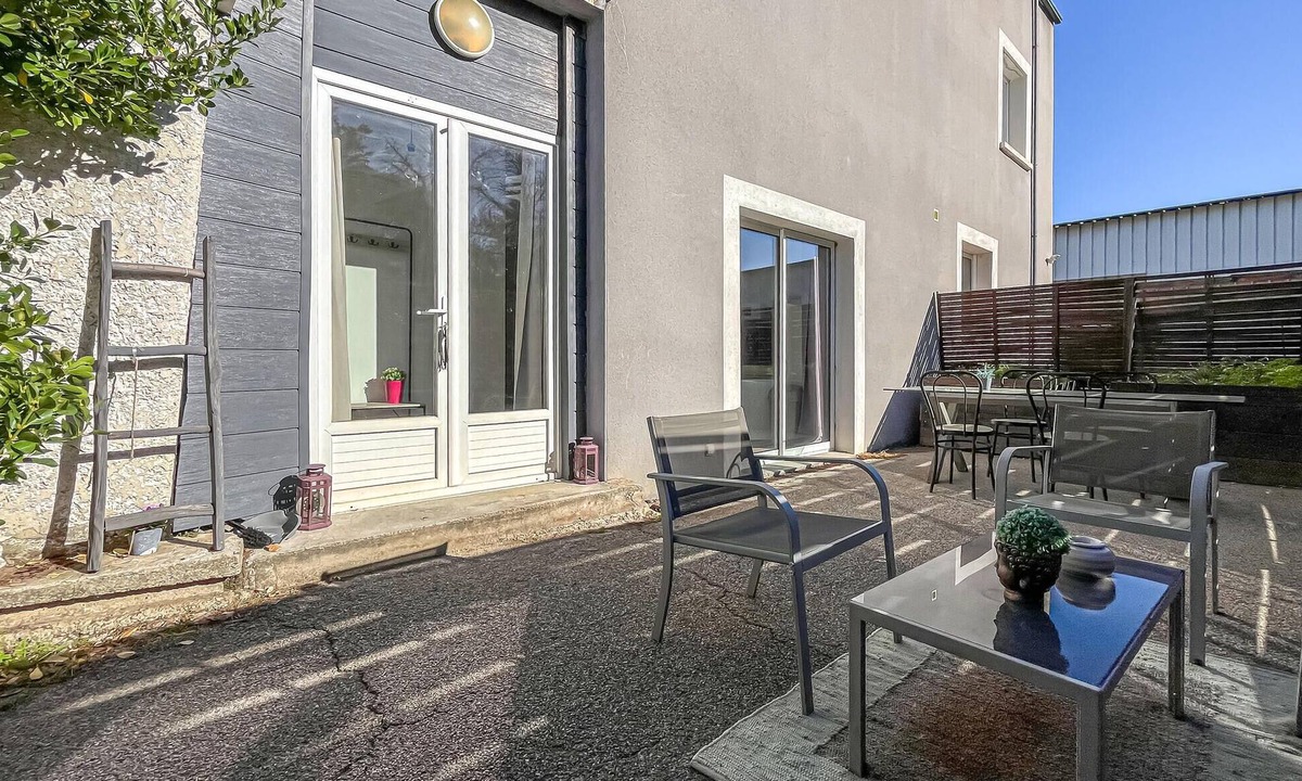 Sernhac House | 1 bedroom cozy home in Sernhac