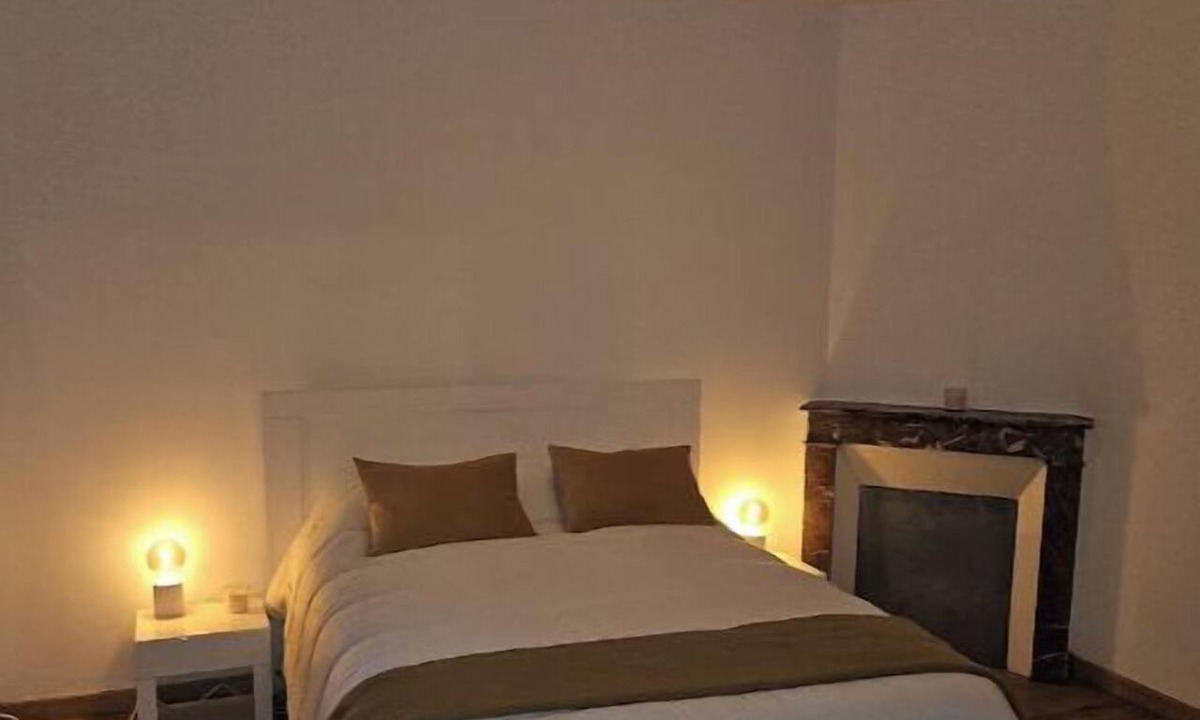 Reims Apartment | 10- Beautiful 6-person family apartment