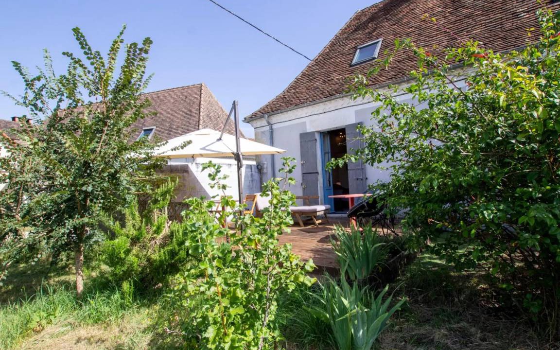 Saint-Pierre-de-Chignac House | 160 m² House ∙ 4 bedrooms ∙ 8 guests