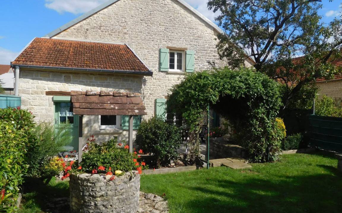 Pont-la-Ville House | 160 m² House ∙ 3 bedrooms ∙ 7 guests