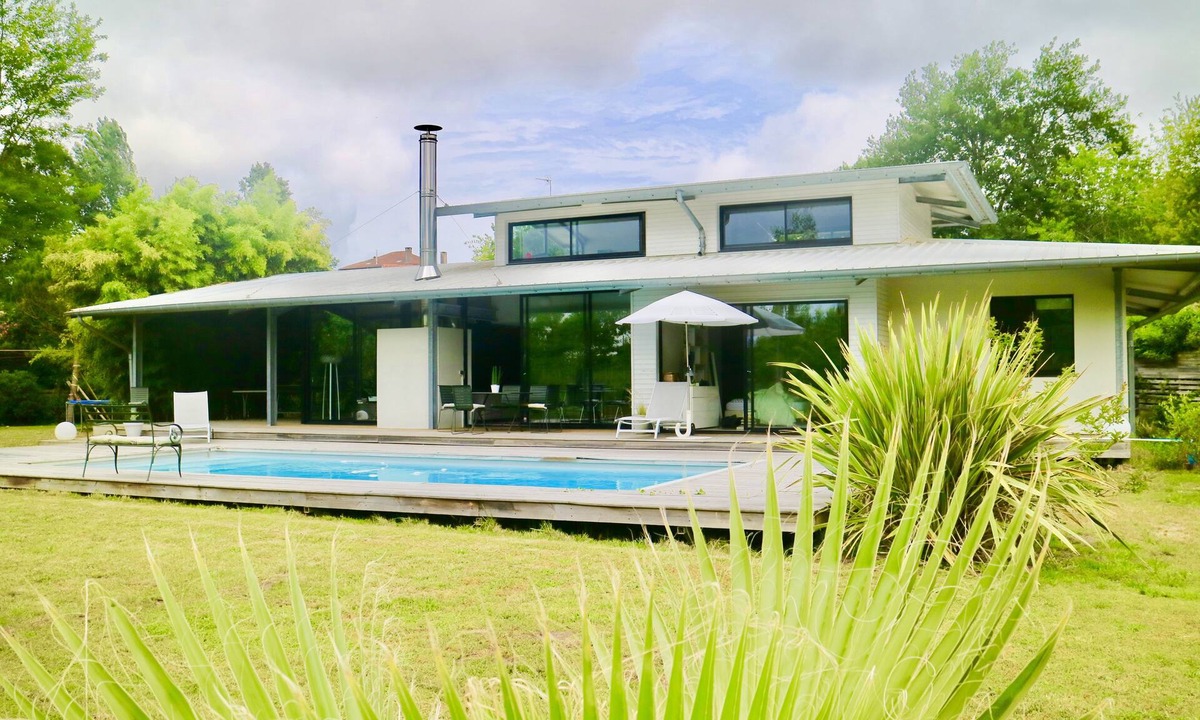 Saubion House | 180m2 Californian style architect villa, heated pool and terraces