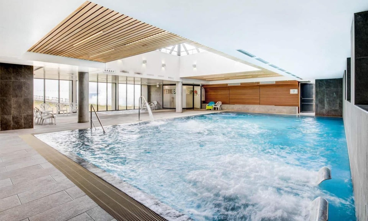 Peyragudes Apartment | 1st floor, balcony, tv, ski locker, 23m², Peyragudes