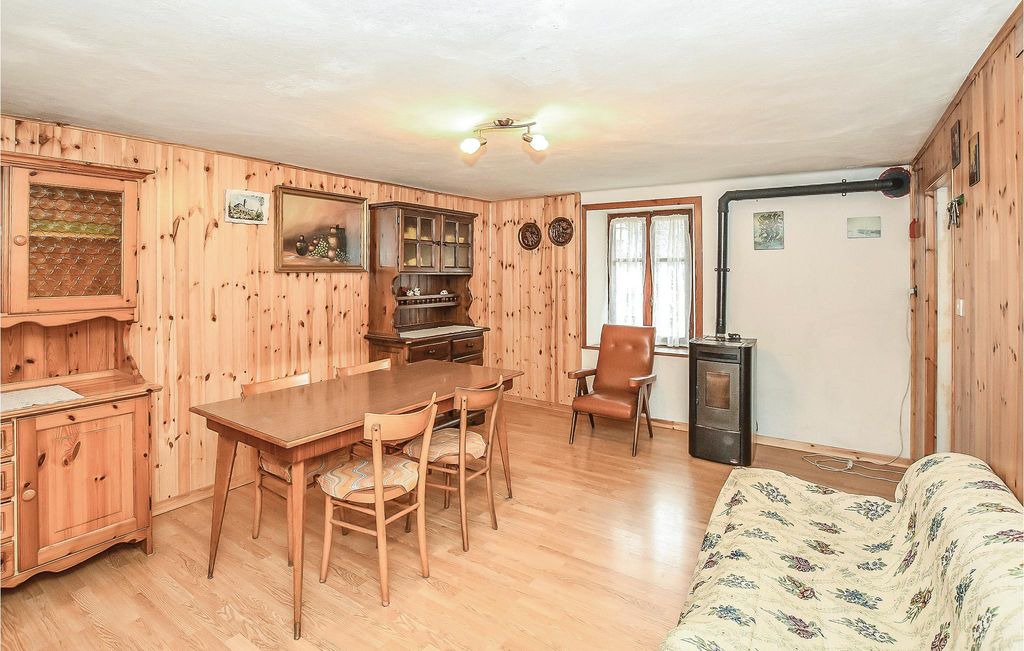 Brusson Apartment | 2 bedroom accommodation in Brusson AO
