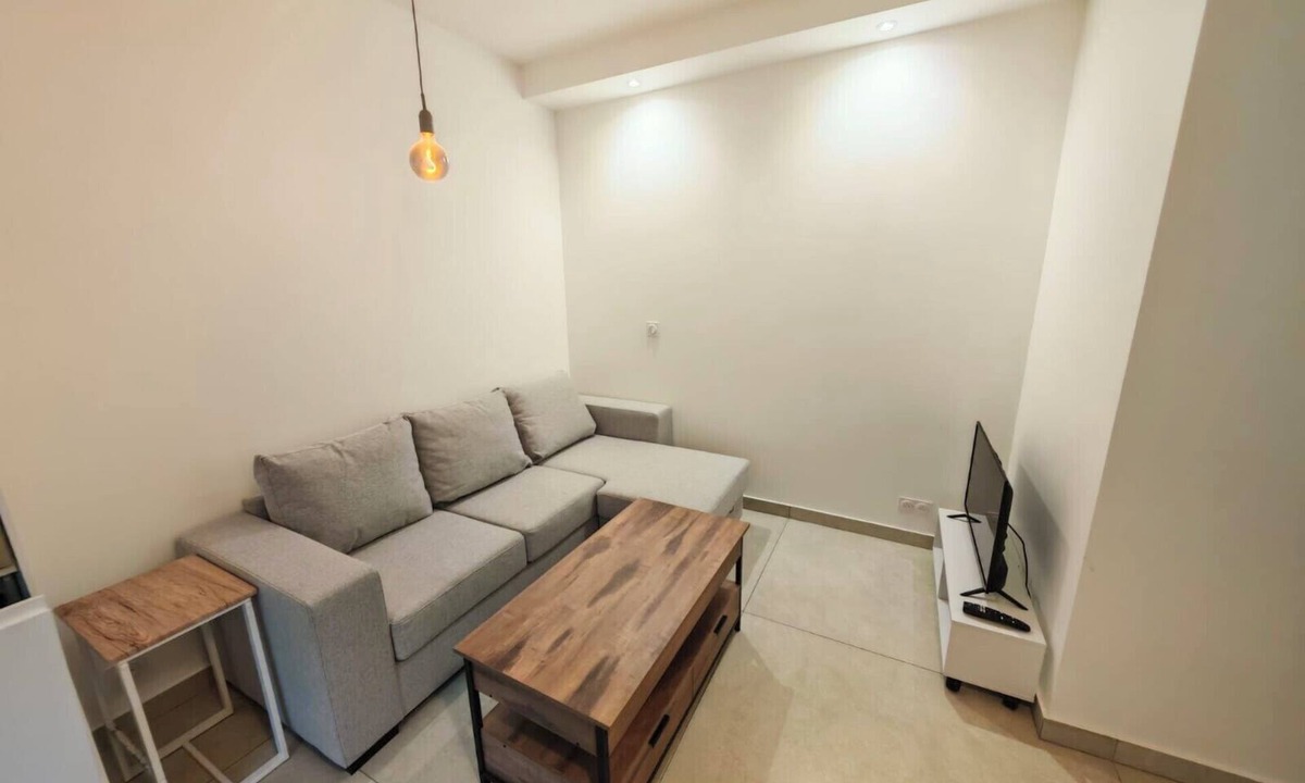 Riquier Apartment | 2-bedroom apartment in Nice, sleeps 4