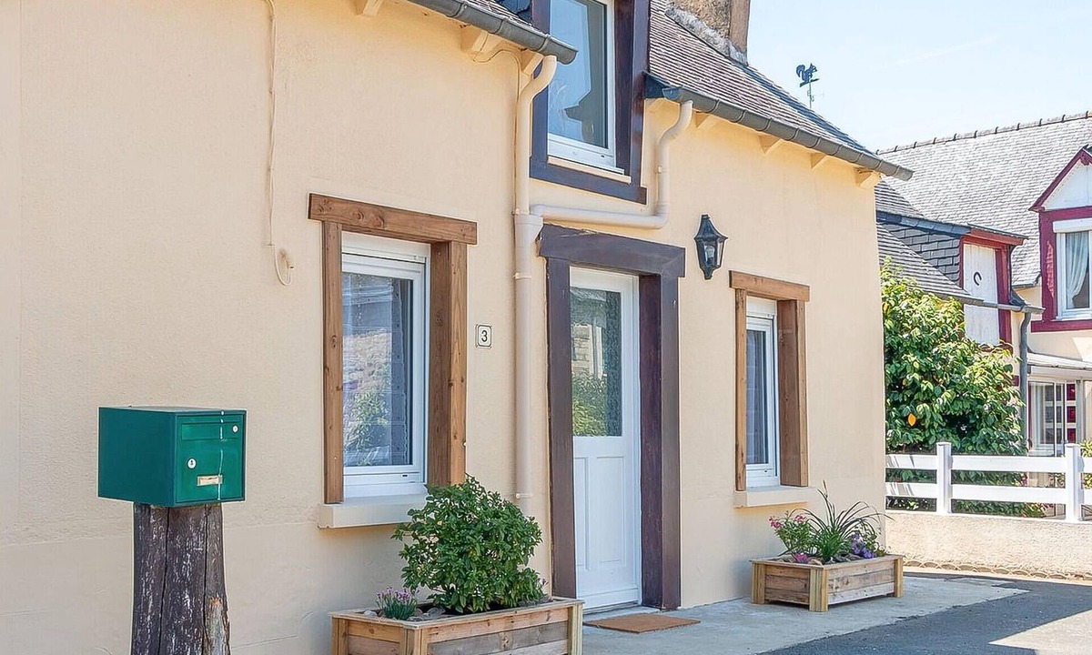 Plumieux House | 2 bedroom cozy home in Plumieux