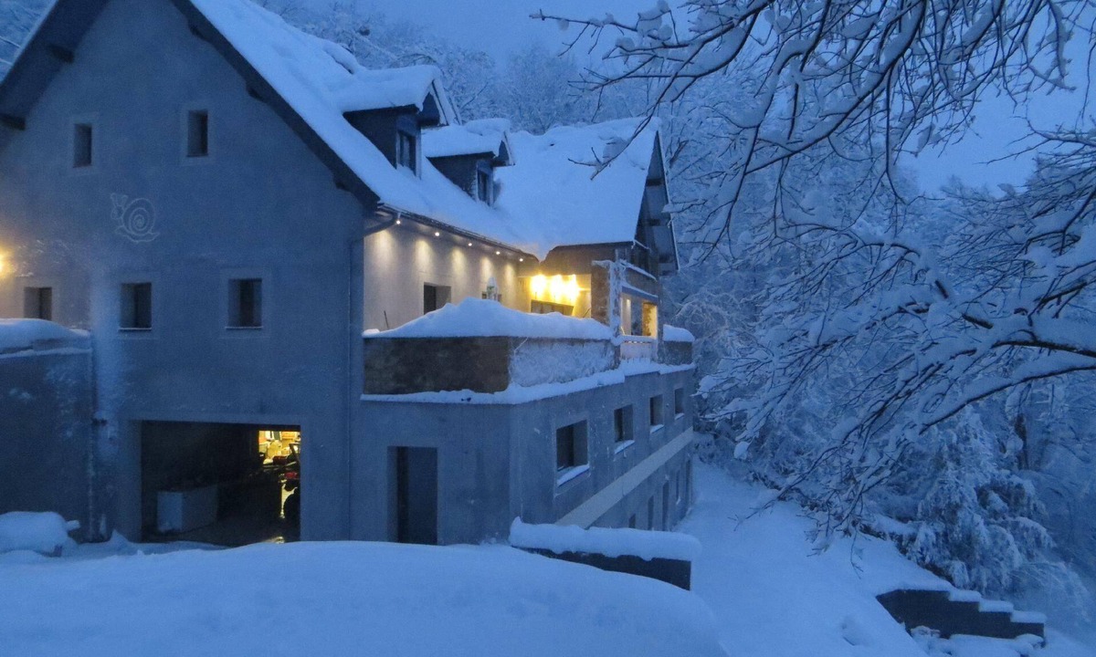 Luz-Saint-Sauveur Apartment | 2-bedroom flat with mountain view
