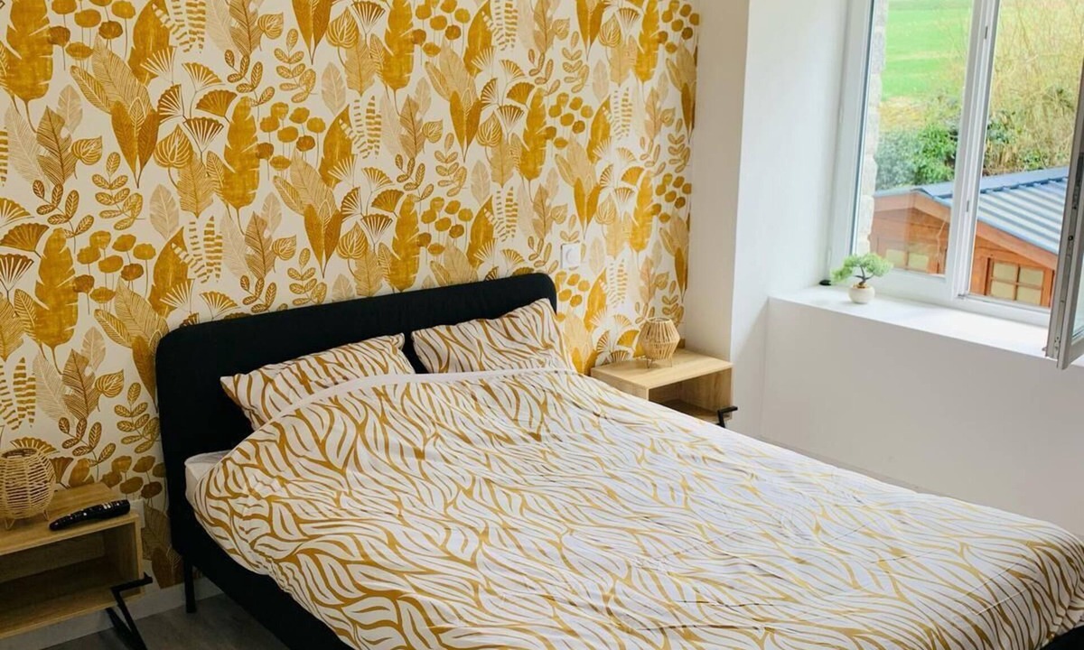Tremeur House | 2-bedroom house with jacuzzi for up to 4 people with family and friends