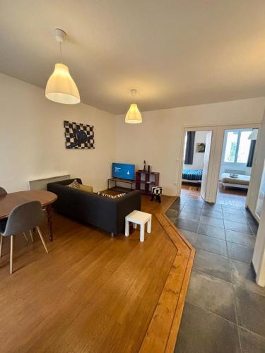 Charpennes - Charmettes Apartment | 2 chambres sécurisées proches du métro