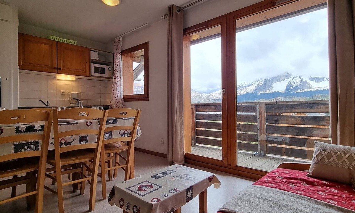 Saint-Etienne-en-Devoluy Apartment | 2-room apartment, parking, near chairlift - Le Dévoluy