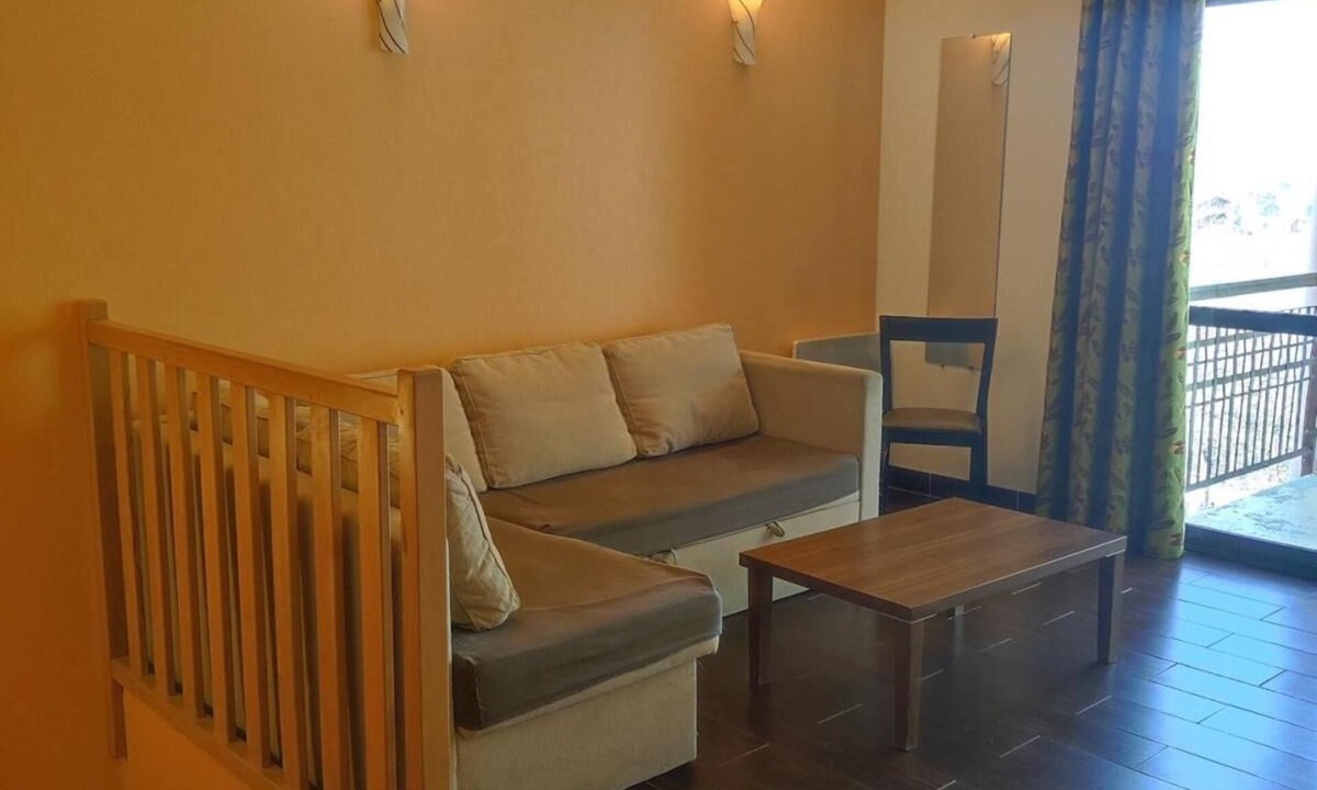 Jausiers Apartment | 2nd floor, swimming pool, sauna, terrace, parking, tv, 50m², Pra Loup