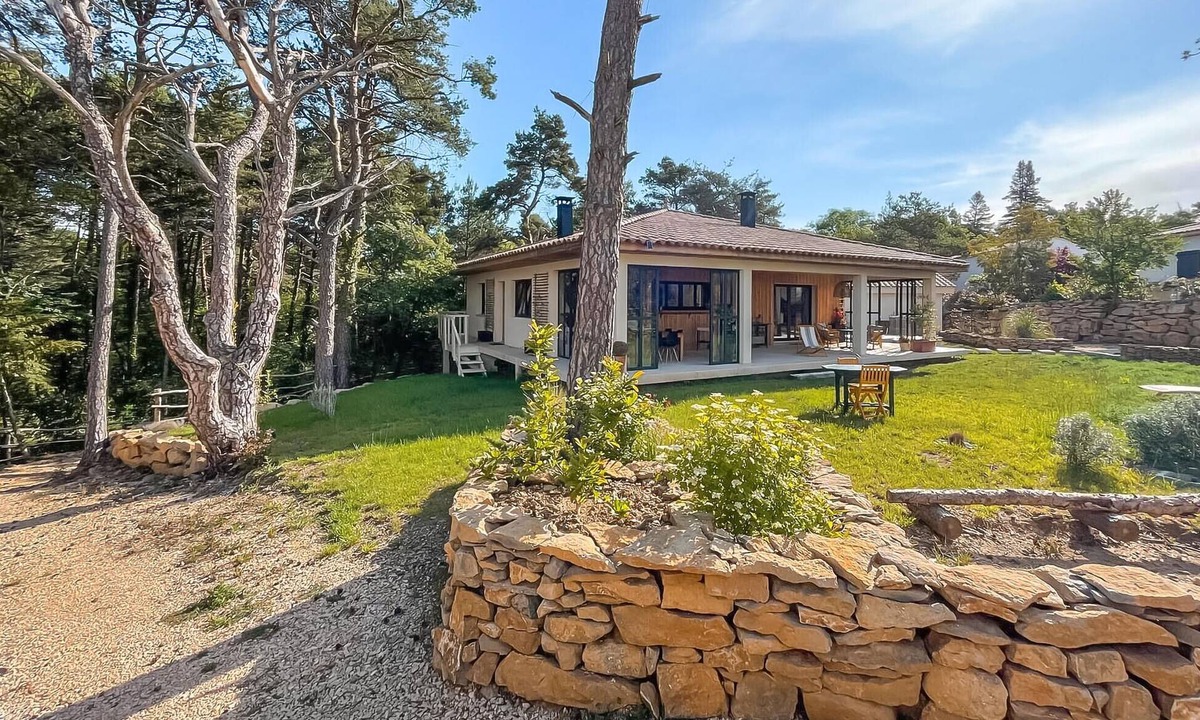 Plan-d'Aups-Sainte-Baume House | 3 bedroom gorgeous home in Plan d'Aups-Sainte-Bau