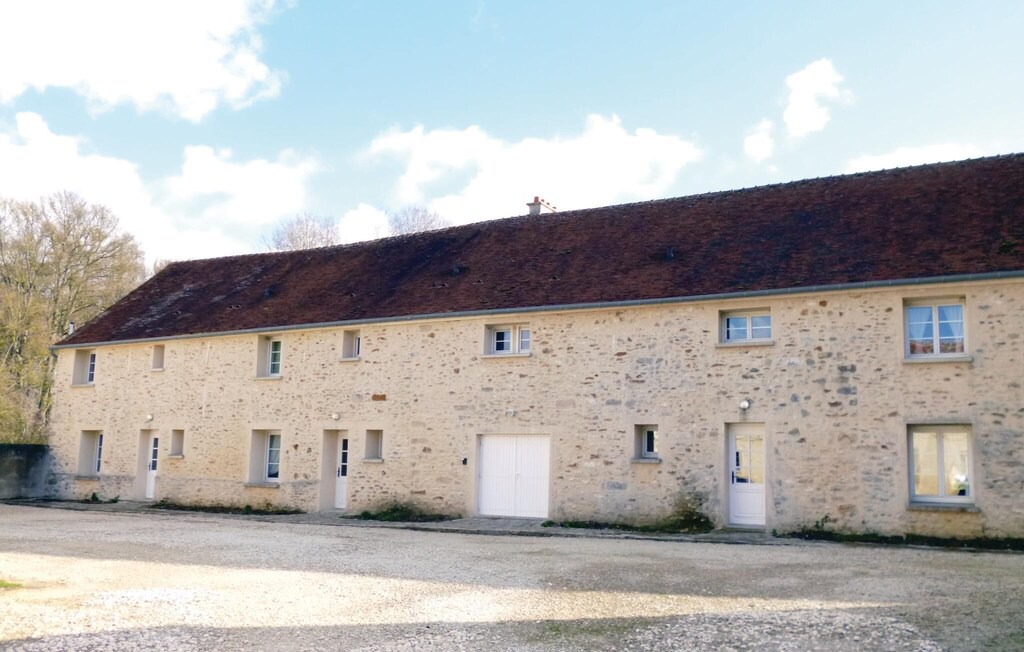 Vaudoy House | 3 bedroom accommodation in Vaudoy-en-Brie