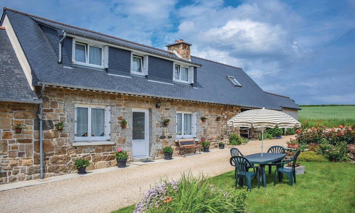 Caouennec-Lanvezeac House | 3 bedroom beautiful home in Caouennec-Lanvezeac