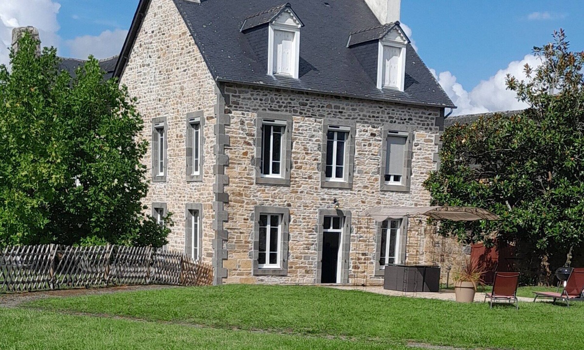Le Faou House | 3-bedroom vacation home. Le Faou Aulne Maritime Crozon