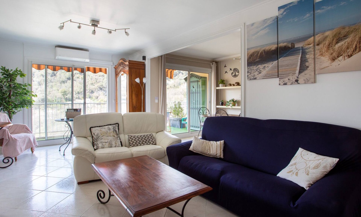 Le Ray Condo | 3 room apartment, air-conditioned, terrace, sea view