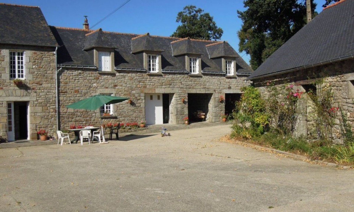 Plessala House | 3 The Orio town - LE MENE