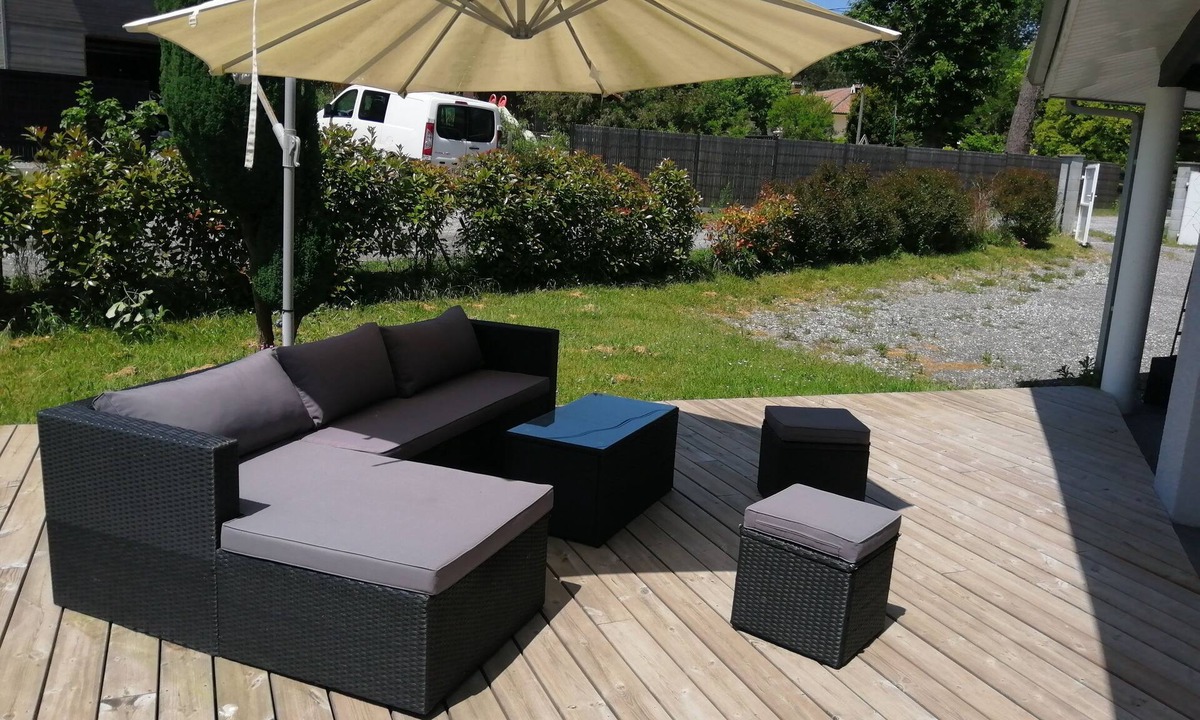 Saubion House | 4 bedrooms family home with swimming pool