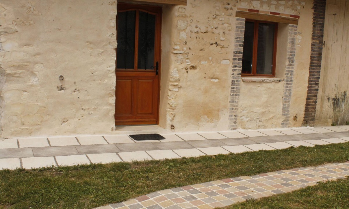 Bellechaume House | 4-person gîte in lively gîte with West Indian delicatessen and activities