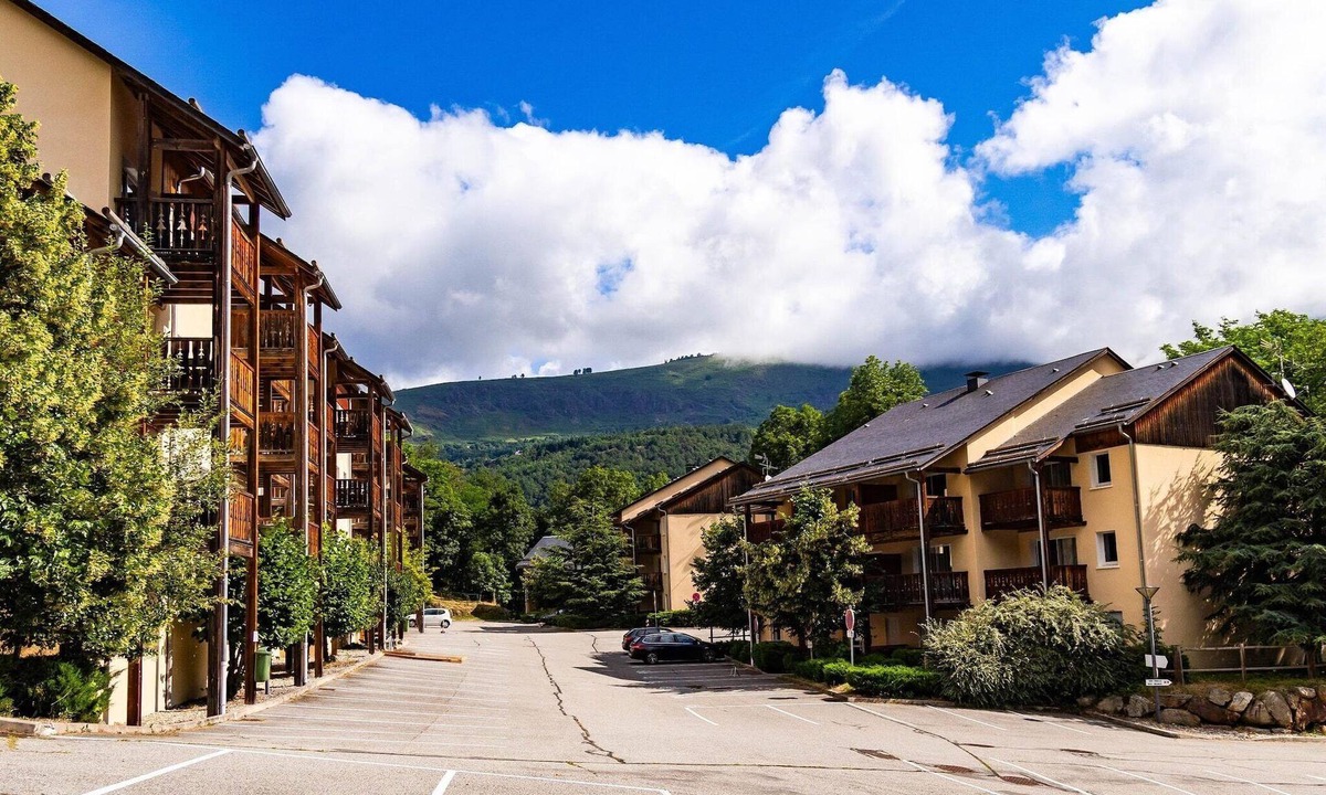 Ax-les-Thermes Apartment | 4-Person Rental in Ax-les-Thermes