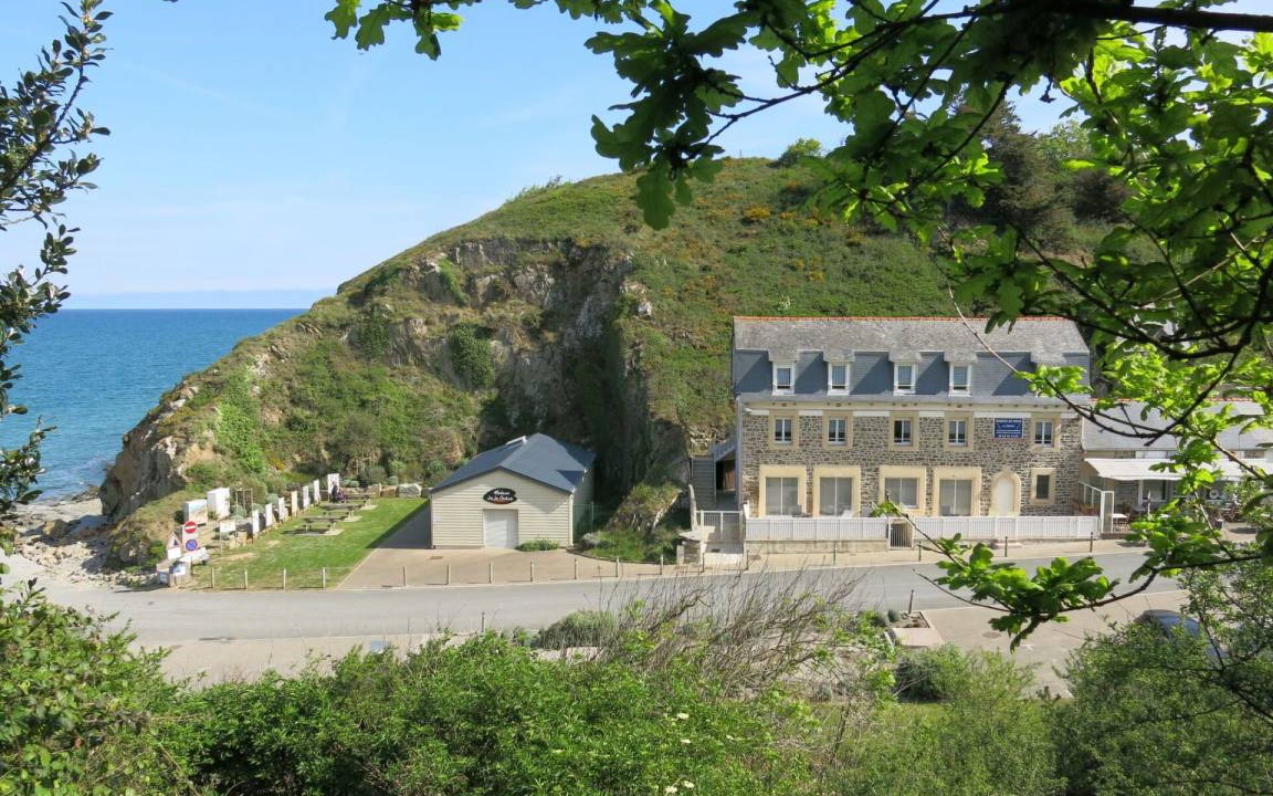 Planguenoual Apartment | 45 m² Apartment ∙ 1 bedroom ∙ 4 guests