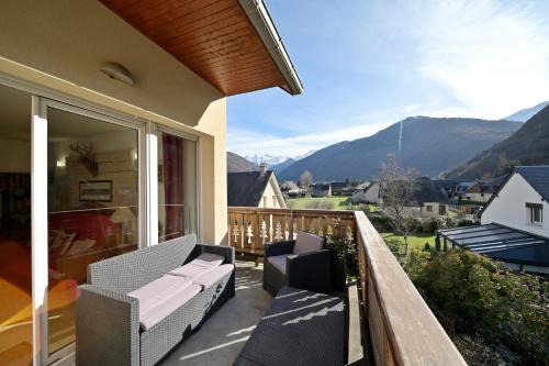 Bagneres-de-Luchon Apartment | A 208 Pics D'aran