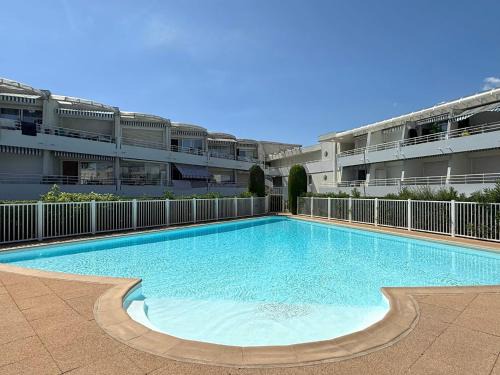 Villeneuve Loubet Beach Apartment | A deux pas de la plage - Entre Nice/Cannes