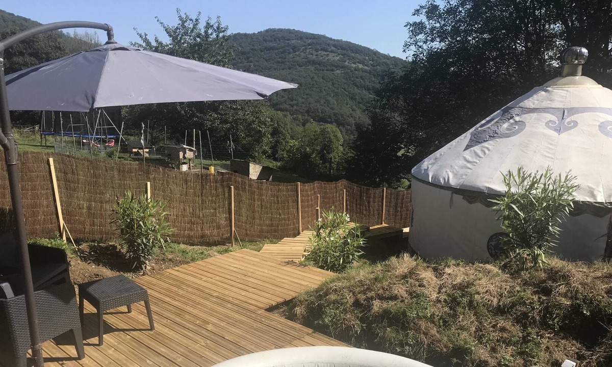 Anla Bed & Breakfast | A family holiday in a Mongolian style Yurt with a private hot tub and BBQ