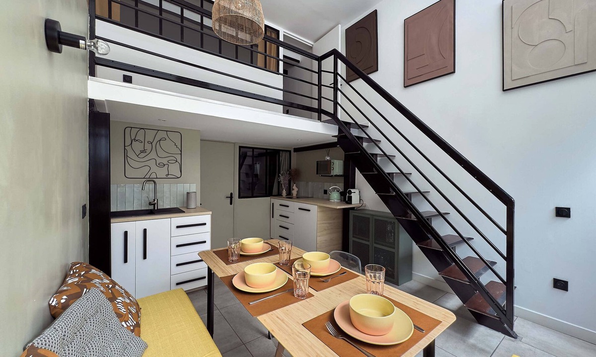 Hotel-de-Ville Apartment | A gem between Le Panier and the Old Port