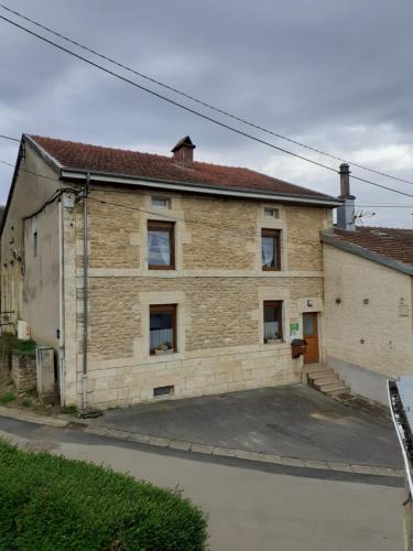 Ville-Houdlemont House | A l'OREE DU BOIS