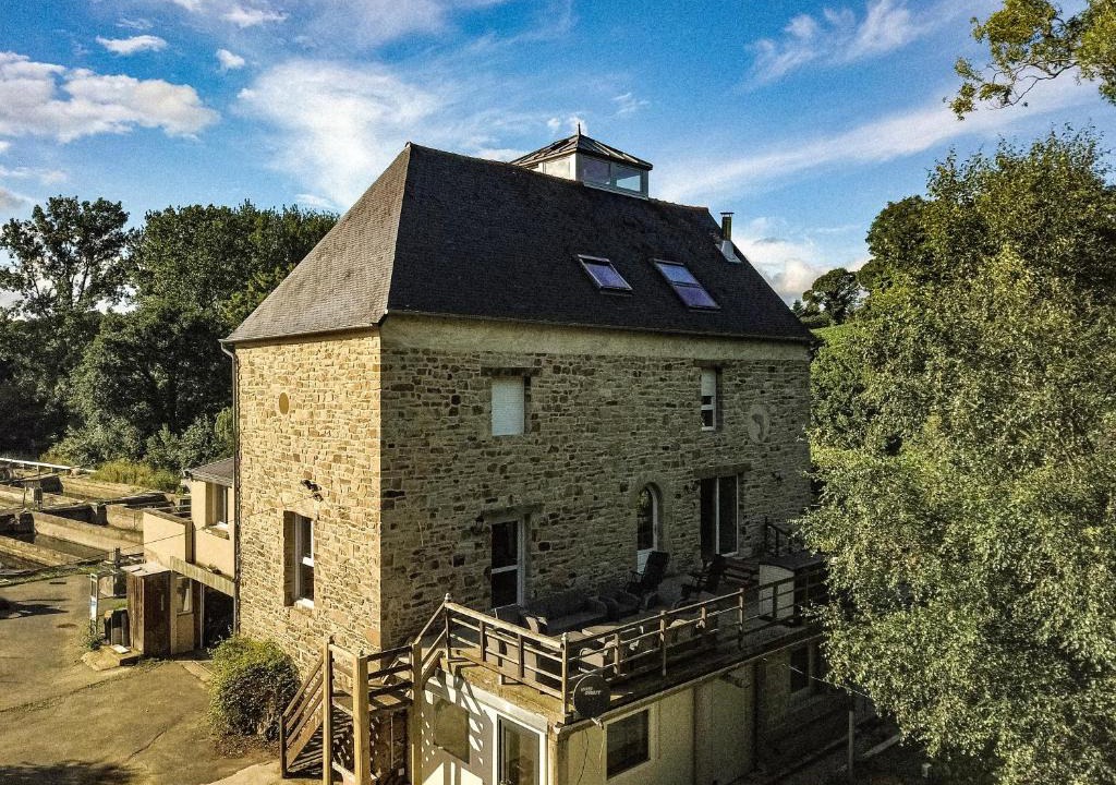 Saint-Pever Villa | Ancien Moulin rénové à neuf pour 19 personnes sur les rives du Trieux
