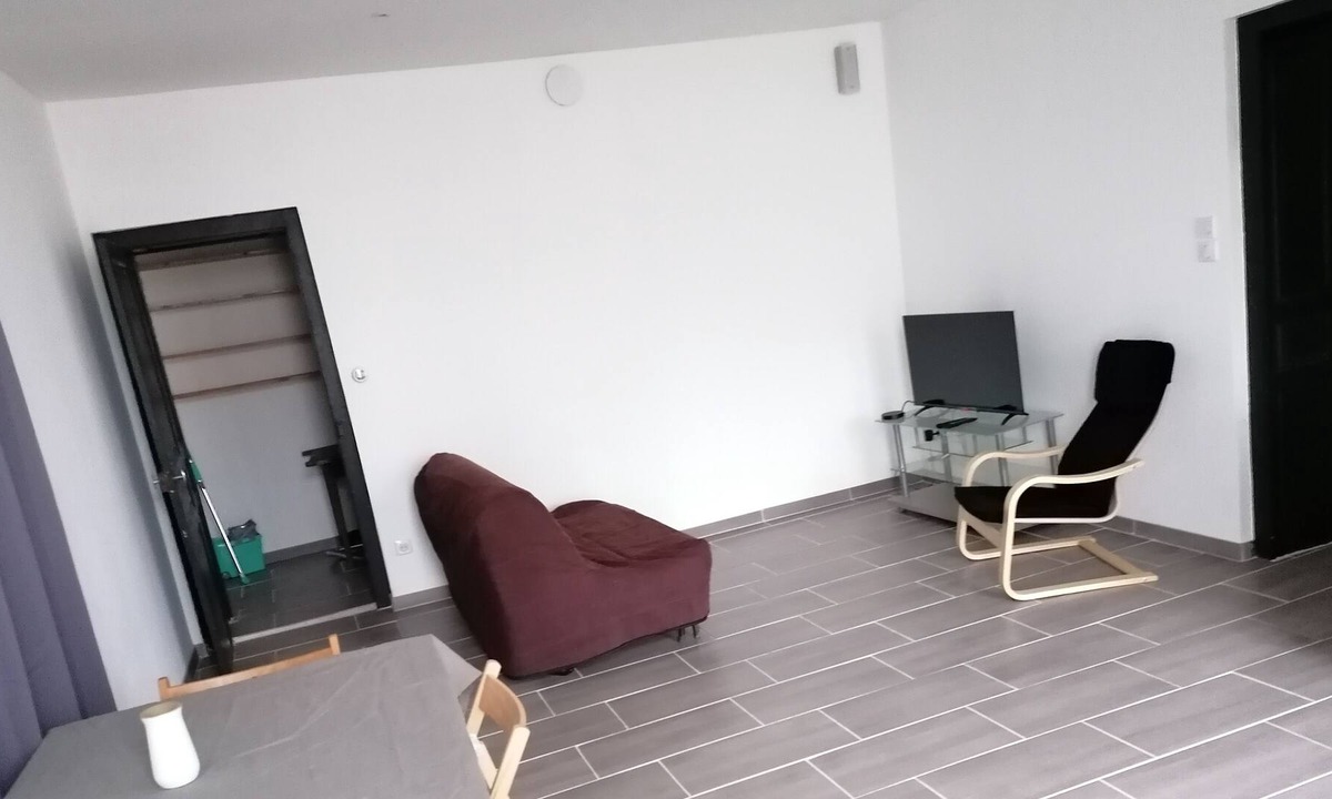 Marainviller Apartment | Apart T2 with terrace 8km from Lunéville