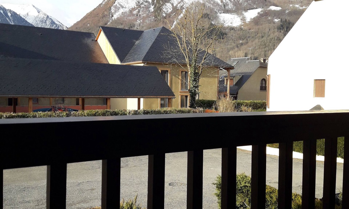 Vielle-Aure Apartment | Apartment 28 sq.m. Near the center of Saint Lary des oeufs