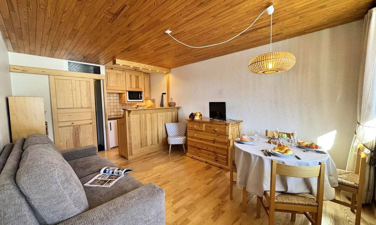 Les Claux Apartment | APARTMENT, 4 PEOPLE, AT THE FOOT OF THE SLOPES