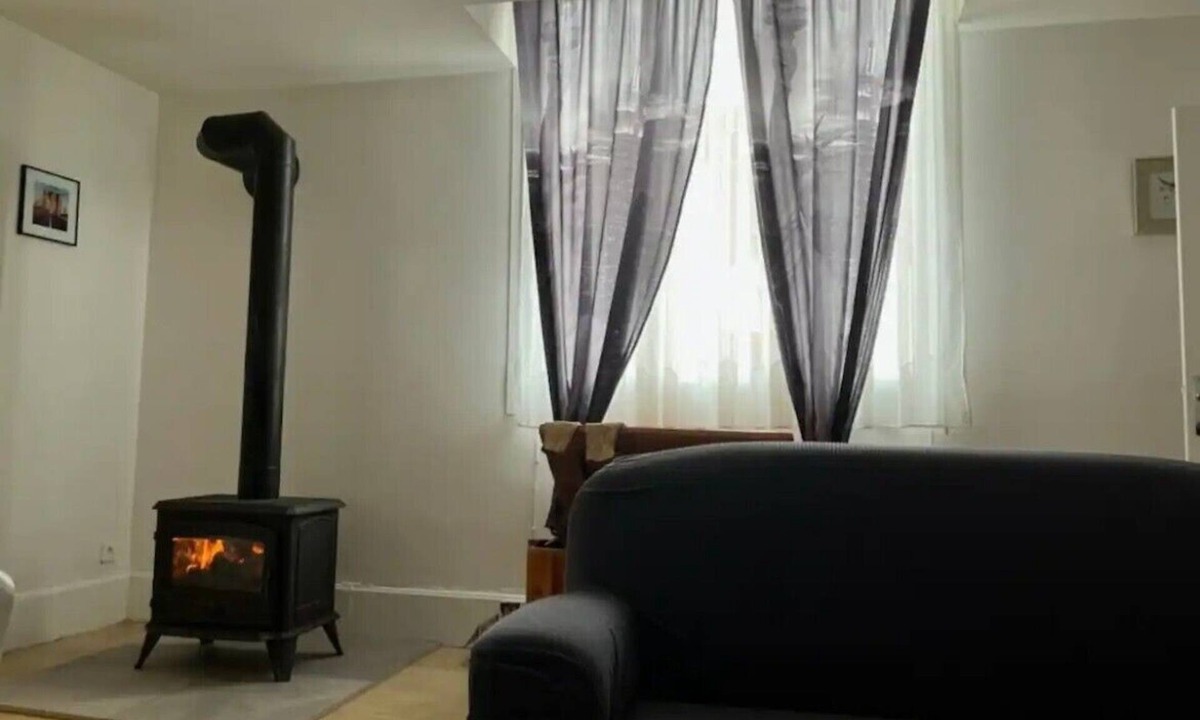 Celles-sur-Plaine Apartment | Apartment "Avec Terrasse Privative" with Wi-Fi
