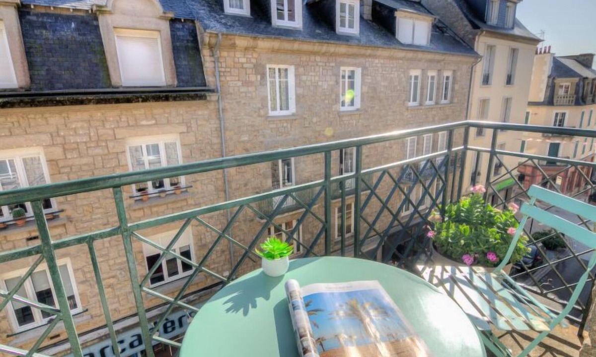 Dinard Apartment | Apartment L'Anse by Interhome