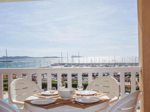 Six-Fours-les-Plages Apartment | Apartment Les Rivages de Coudoulière-19 by Interhome