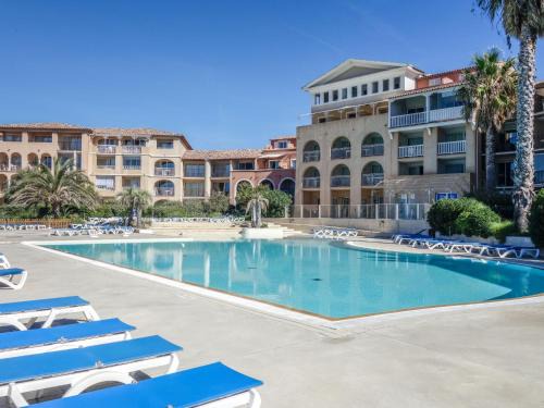 Six-Fours-les-Plages Apartment | Apartment Les Rivages de Coudoulière-31 by Interhome
