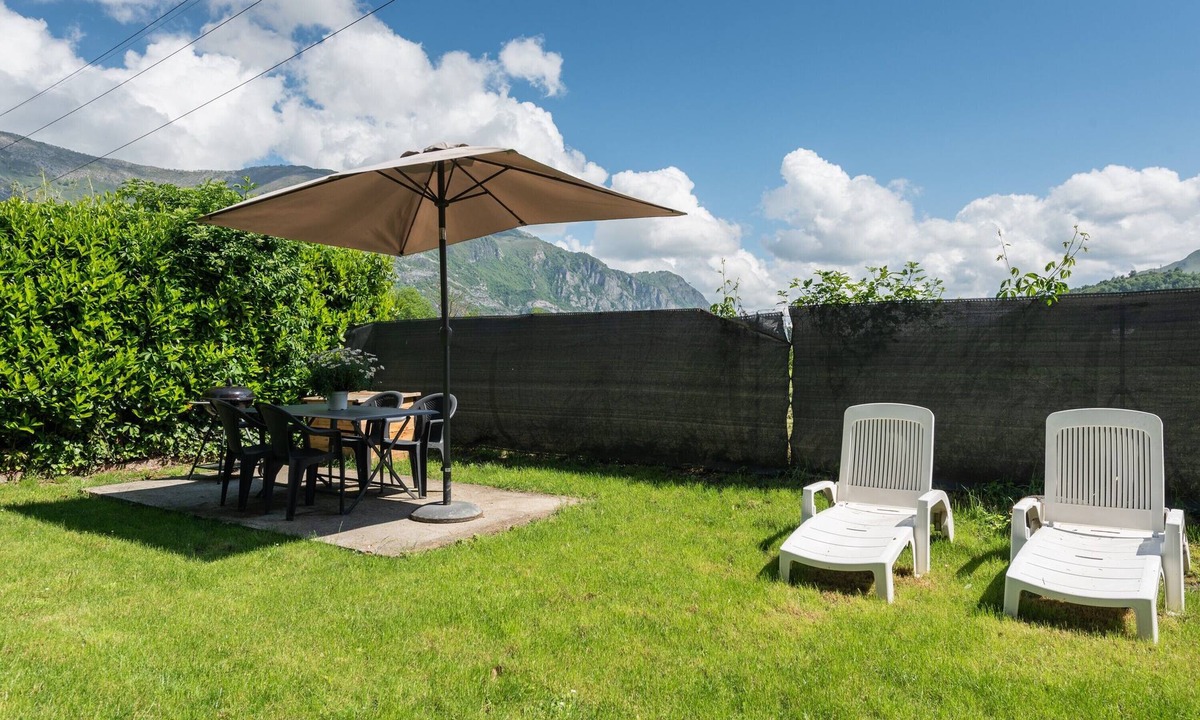 Argeles Gazost Apartment | Apartment 'Mont de Gez' – 21-Day Spa Stay, Washing Machine, Mountain View & Wi-Fi