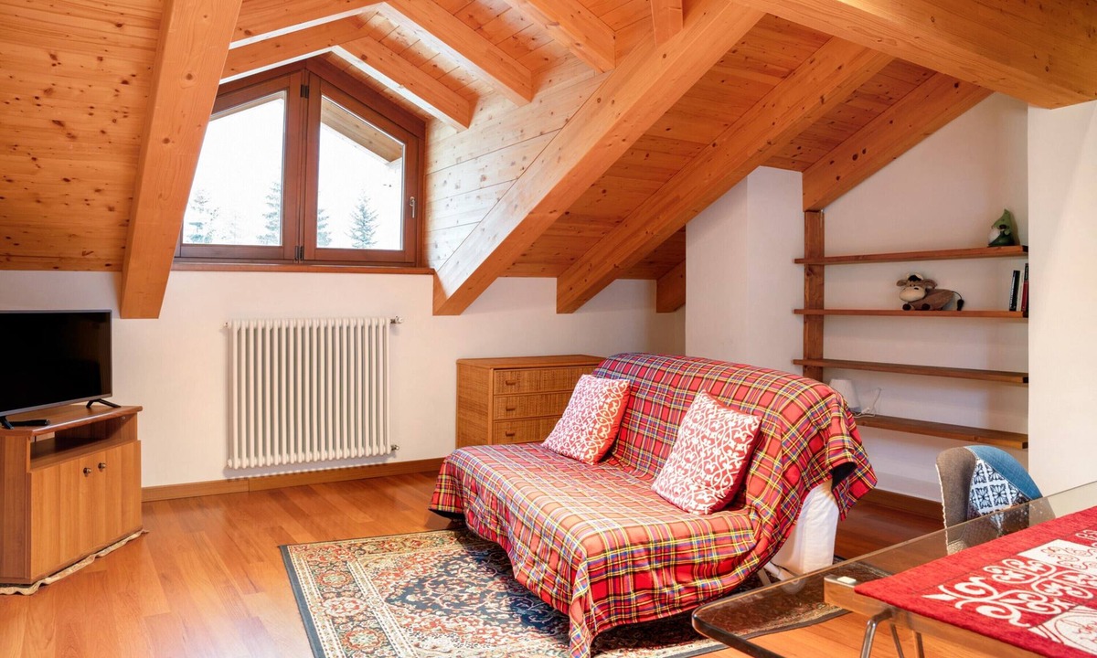 Acceglio Apartment | Apartment 'Residence Chalet Provenzale' with Mountain View and Wi-Fi