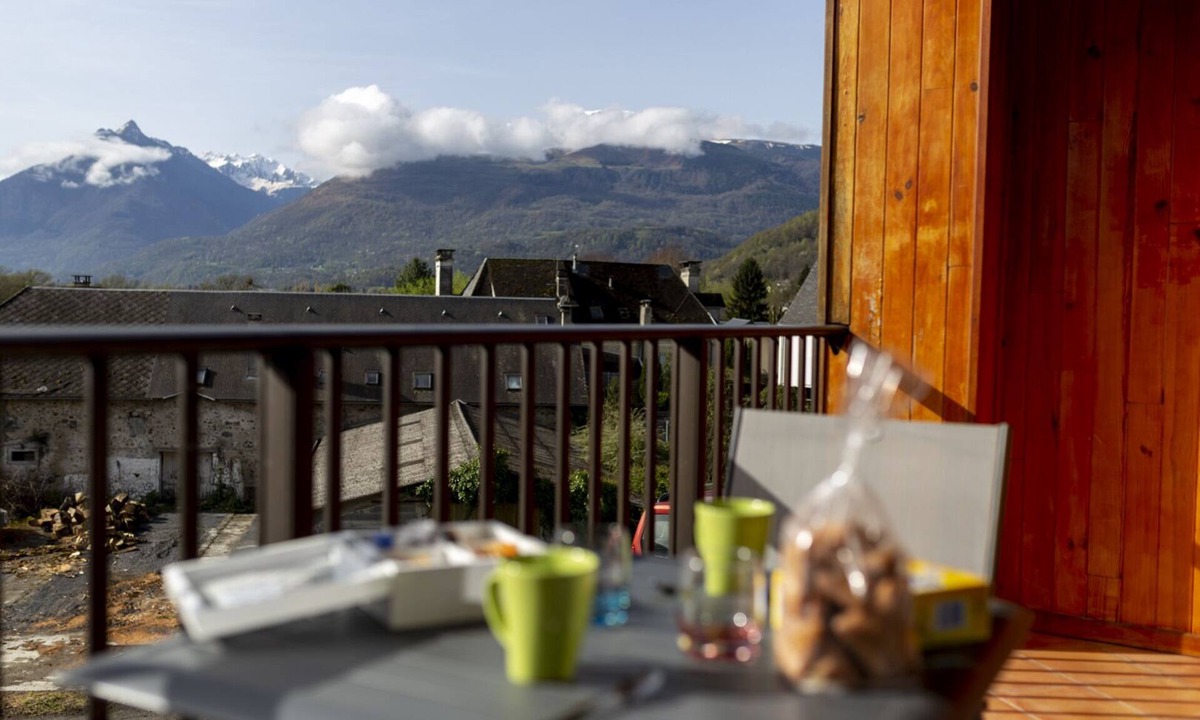 Ayzac-Ost House | Appart 4/6 Pers Dans Maison Bigourdane Argelès-gazost, Balcon et Jardin Avec vue