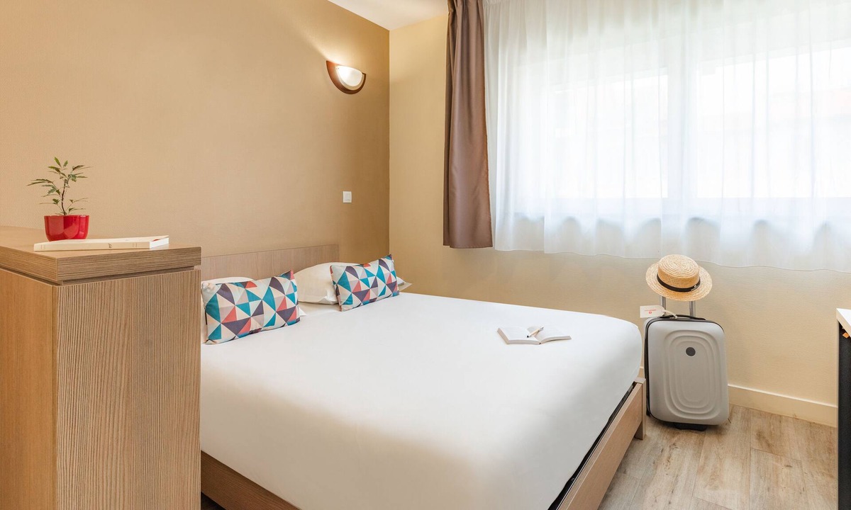 Saint-Roch Apartment | Appart'City Classic Nice