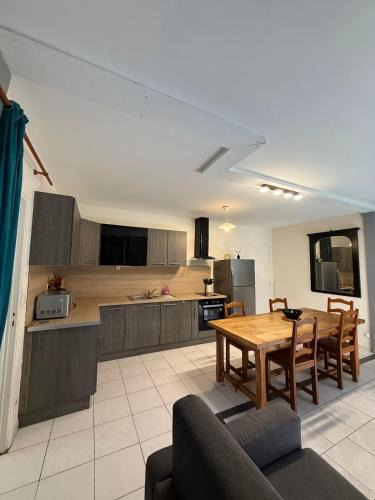 Chaumont Apartment | Appartement à 3 min à pied du centre ville