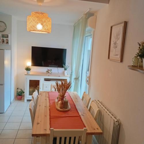 Prayssac Apartment | Appartement 4-6 personnes à Prayssac - résidence avec Piscine