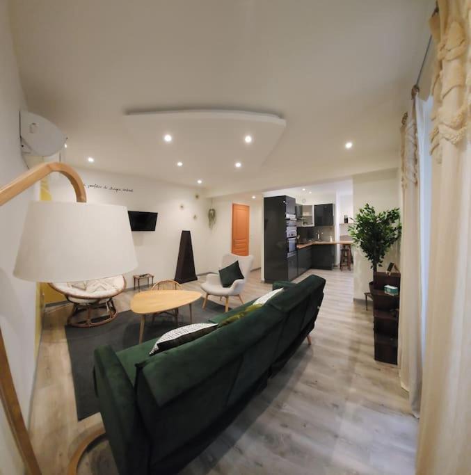 Hautvillers Apartment | Appartement avec baignoire - Hautvillers