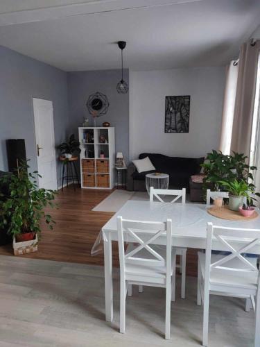 Troyes Apartment | Appartement avec stationnement gratuit