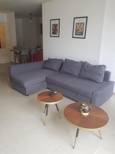 Reims Apartment | Appartement en duplex, proche du centre ville, parking privé