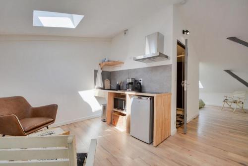 Saint Nicolas - Charles III - Ville vieille - Trois Maisons - Leopold Apartment | Appartement Place Stanislas 5eme