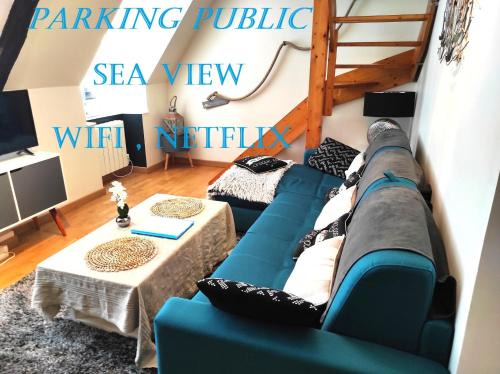 Saint-Servan Apartment | Appartement Saint Malo vue sur mer, parking vélo privé , Ferry, plage et commerces à 50 m