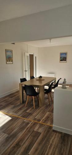 Guingamp Apartment | Appartement T4 proche gare